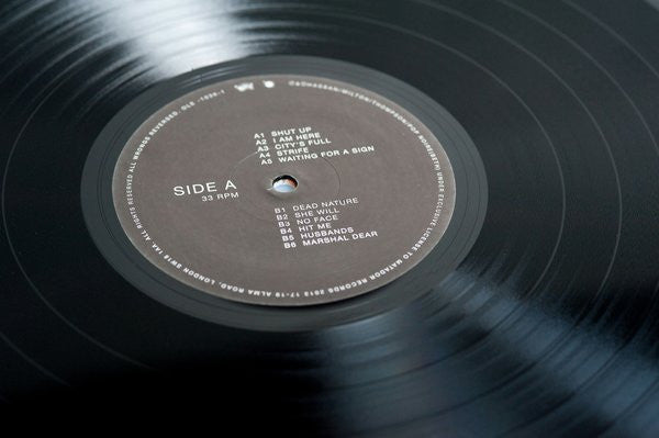 Savages (2) : Silence Yourself (LP, Album)
