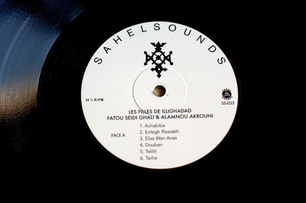 Les Filles De Illighadad - Fatou Seidi Ghali & Alamnou Akrouni : Les Filles De Illighadad (LP, Album)